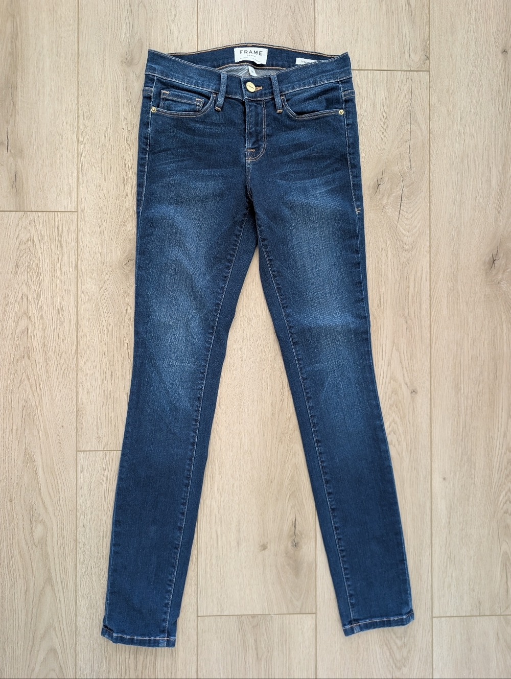 FRAME Le Skinny de Jeanne Jeans | Dark Blue - Picture 2 of 13